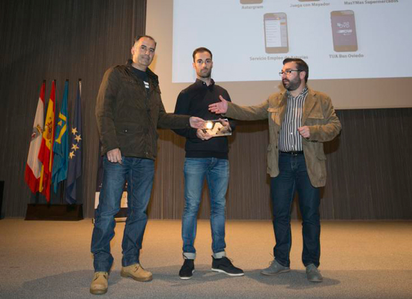 El diario El Comercio premia a masymas supermercados con el galardón de Mejor App de Asturias 2016